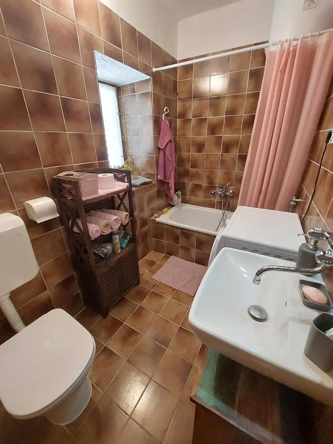 Apartment Bellavista Groznjan 0*,  Croatia